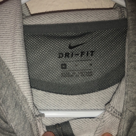 Nike jacket - Picture 5 of 5